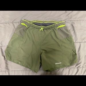 New Patagonia Men’s Strider 5 inch short